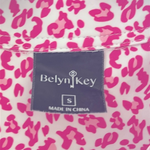 Belyn Key Women’s Keystone Pink Leopard Print Sleeveless Top Sz Small Golf - Picture 7 of 9